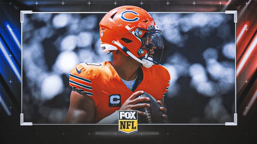 NFL Trending Image: The Bears haven't set up Justin Fields for success — but here's how they can